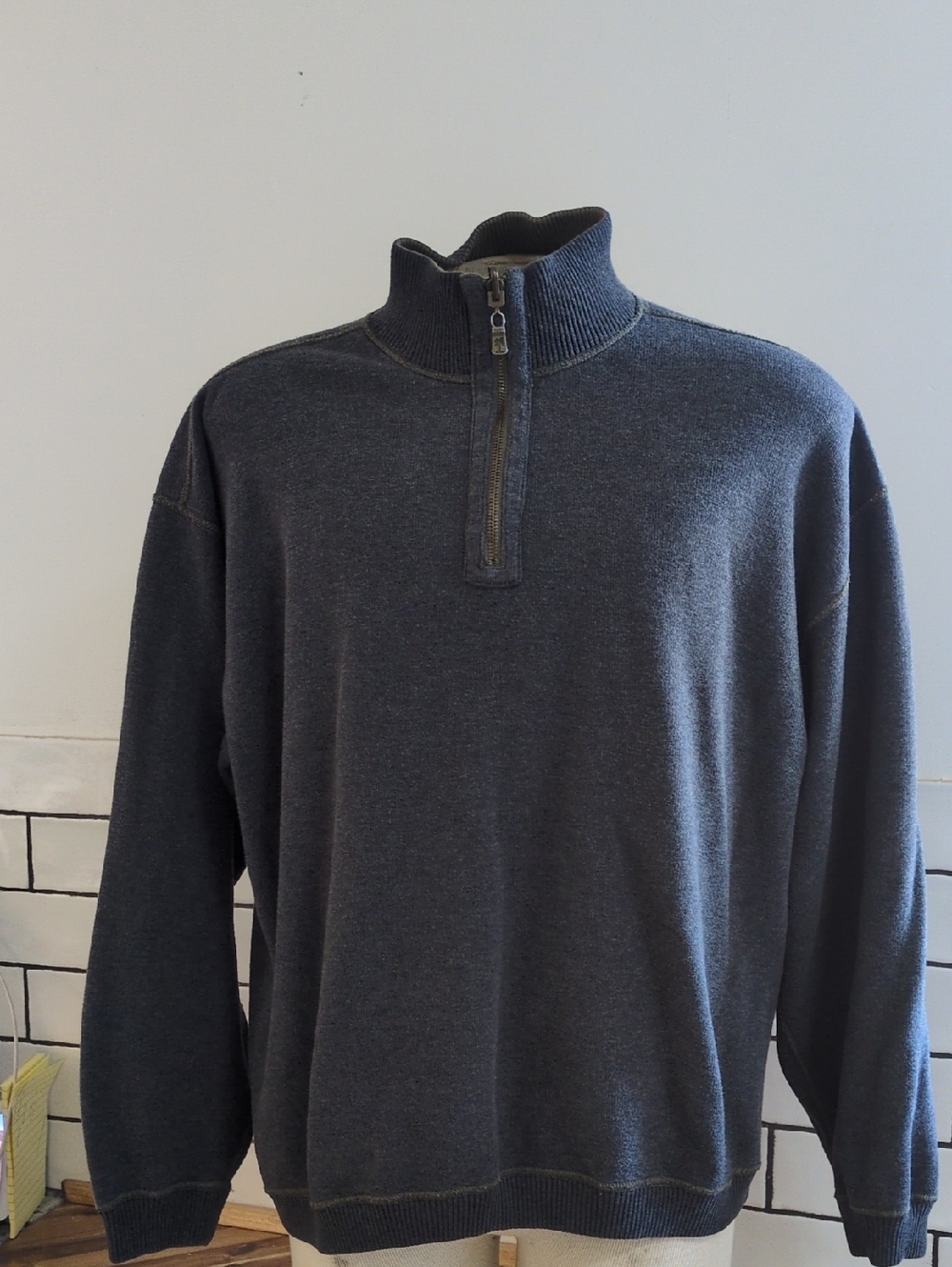 Tommy Bahama Men's quarter zip Sweater - Reversible Charcoal/light green